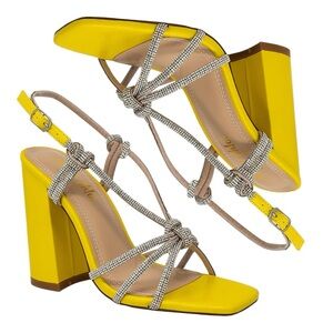 CHASE AND CHLOE Azalea Platform Heels Size 8